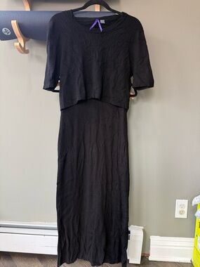 Seraphine Black Ribbed Knit Top